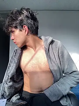 Snapshot of shadowsofgarden chatting on February 7, 9:51 pm shadowsofgarden online show from February 7, 9:51 pm