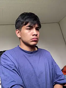 Snapshot of shadowsofgarden chatting on March 2, 5:31 pm shadowsofgarden online show from March 2, 5:31 pm