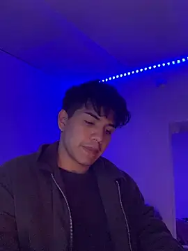 Snapshot of shadowsofgarden chatting on March 10, 12:15 am shadowsofgarden online show from March 10, 12:15 am