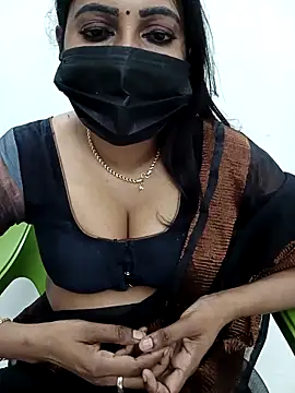 Snapshot of Thamarai28 chatting on February 20, 6:02 pm Thamarai28 online show from February 20, 6:02 pm