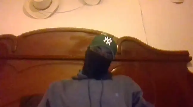 Snapshot of el_muchacho16 chatting on March 8, 10:32 am el muchacho16 online show from March 8, 10:32 am