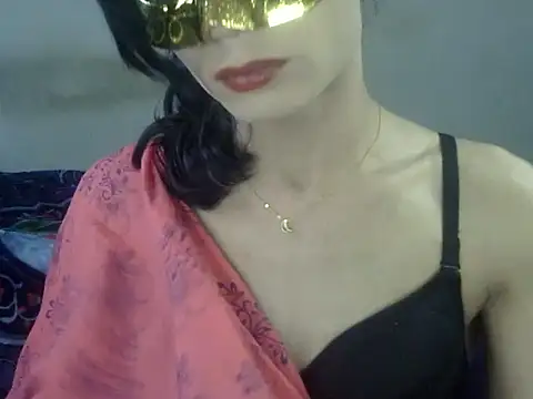 YourCDBitch online show from May 24, 12:37 am