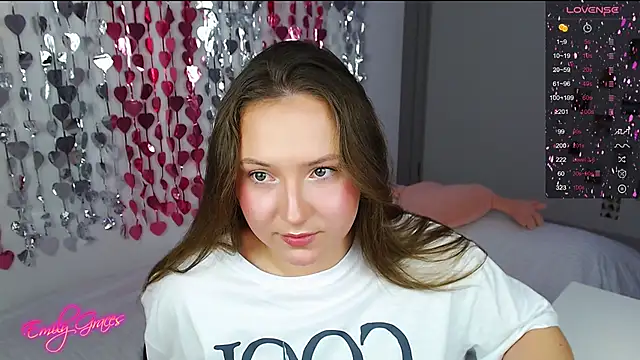 EmilyxxGraces online show from February 18, 12:17 am