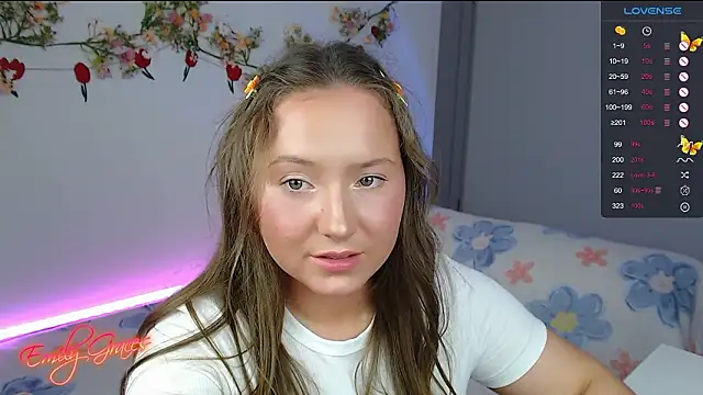EmilyxxGraces online show from March 18, 8:23 pm