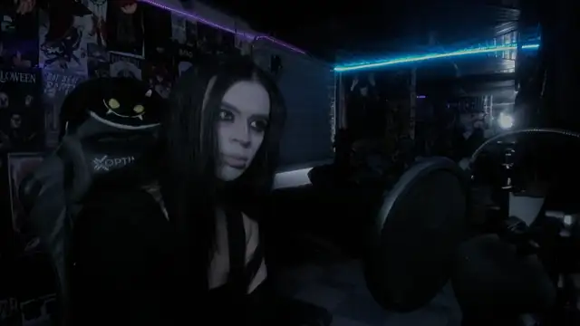 Snapshot of rotten_dreams chatting on February 25, 12:55 pm rotten dreams online show from February 25, 12:55 pm