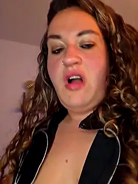 justtess online show from May 13, 10:38 pm
