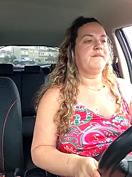 justtess online show from June 4, 3:40 pm