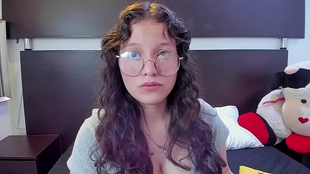 Marii 18 online show from March 18, 3:42 am