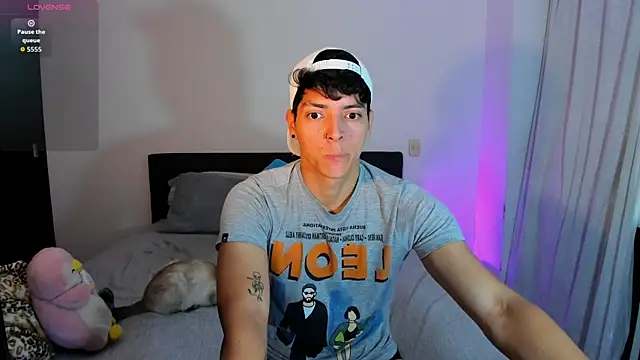  JacobMiller   online show from October 7, 7:55 pm