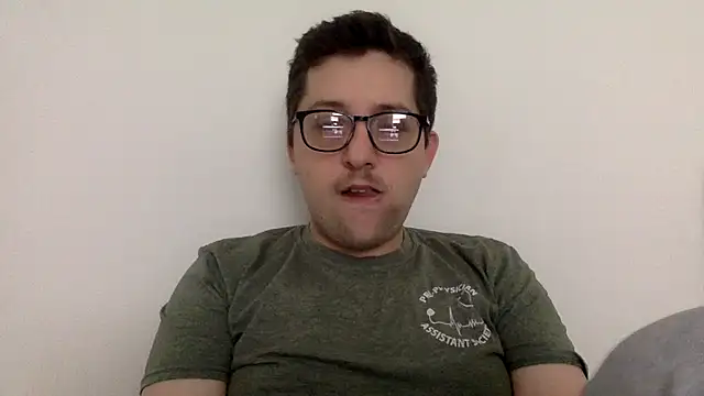 Snapshot of Milflover96 chatting on February 16, 5:48 pm Milflover96 online show from February 16, 5:48 pm