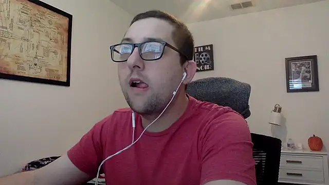 Snapshot of Milflover96 chatting on March 5, 5:50 pm Milflover96 online show from March 5, 5:50 pm