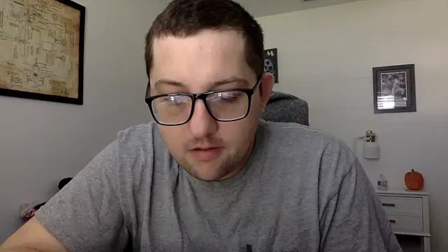 Snapshot of Milflover96 chatting on March 6, 3:24 pm Milflover96 online show from March 6, 3:24 pm