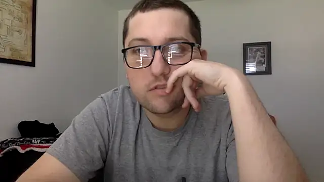 Snapshot of Milflover96 chatting on March 6, 6:26 pm Milflover96 online show from March 6, 6:26 pm
