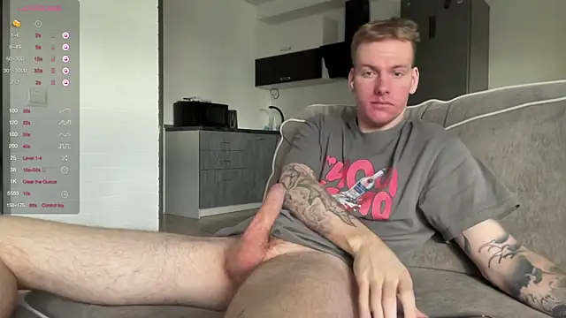 Snapshot of jaffersonlouis chatting on October 13, 5:07 am jaffersonlouis online show from October 13, 5:07 am