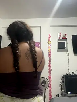 Anitta bell online show from September 22, 8:11 pm