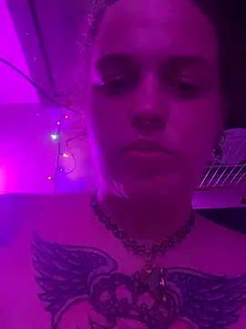 Snapshot of favoritestepsis chatting on October 9, 5:38 am favoritestepsis online show from October 9, 5:38 am