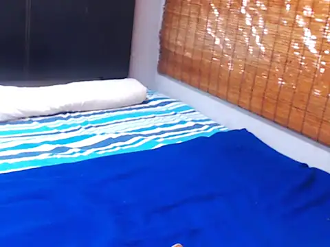 Snapshot of AfricanChinese chatting on December 21, 1:51 pm AfricanChinese online show from December 21, 1:51 pm