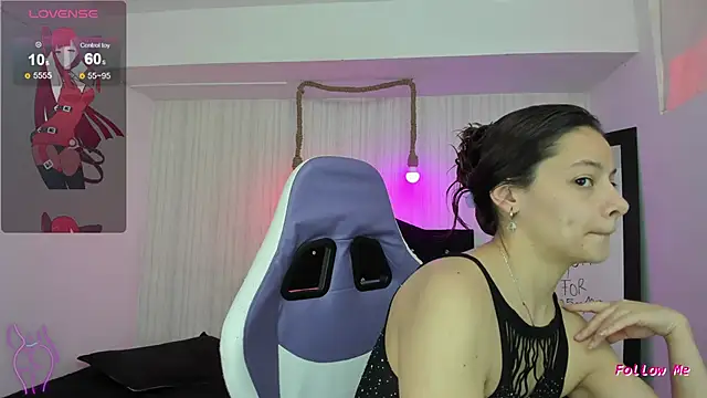 nicky angel1 online show from May 5, 3:53 pm