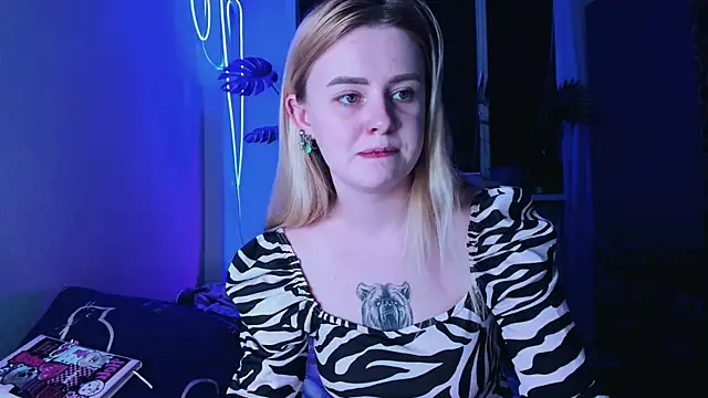 Alexa Pirs online show from March 1, 11:15 pm