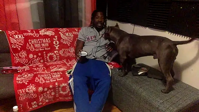 Snapshot of cheffboyrg chatting on October 29, 9:05 pm cheffboyrg online show from October 29, 9:05 pm