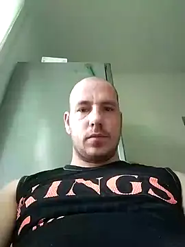 Snapshot of jarous32- chatting on February 10, 7:26 am jarous32- online show from February 10, 7:26 am