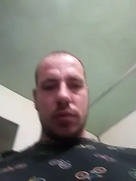 Snapshot of jarous32- chatting on February 20, 5:40 pm jarous32- online show from February 20, 5:40 pm