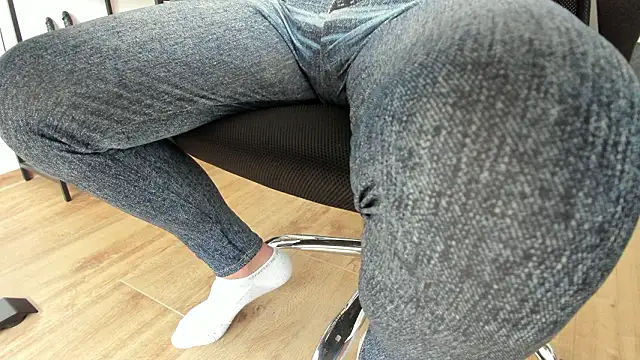 molicaremolicare online show from March 29, 9:20 am