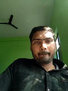 ccuteboyyyy online show from March 3, 4:58 am