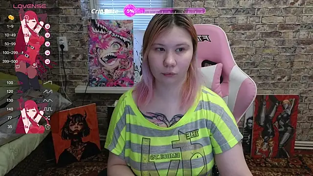 Little kitsune1707 online show from January 9, 9:01 am