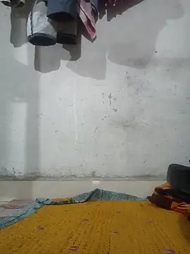 Snapshot of lovely----bhabhi chatting on December 1, 3:50 pm lovely----bhabhi online show from December 1, 3:50 pm