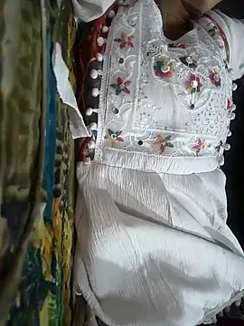 Snapshot of lovely----bhabhi chatting on January 11, 3:06 pm lovely----bhabhi online show from January 11, 3:06 pm