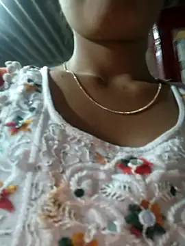 Snapshot of lovely----bhabhi chatting on January 13, 4:56 pm lovely----bhabhi online show from January 13, 4:56 pm