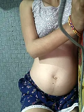 Snapshot of lovely----bhabhi chatting on February 23, 4:15 pm lovely----bhabhi online show from February 23, 4:15 pm