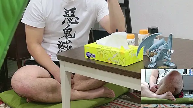 YARASERO-kun online show from January 11, 10:42 am