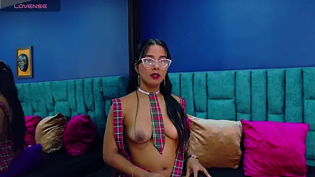 MariamLaraa online show from February 28, 2:20 pm