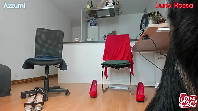 LunaRossaCam online show from May 19, 7:31 pm