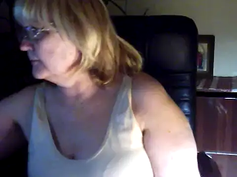 Violet5364 online show from November 7, 7:58 pm