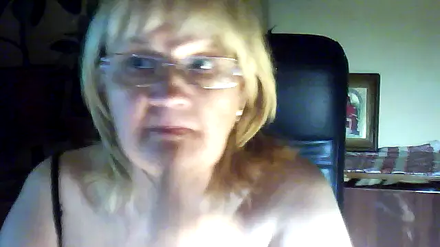 Violet5364 online show from November 13, 8:19 pm