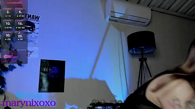 Snapshot of marynixoxo chatting on March 14, 5:38 am marynixoxo online show from March 14, 5:38 am