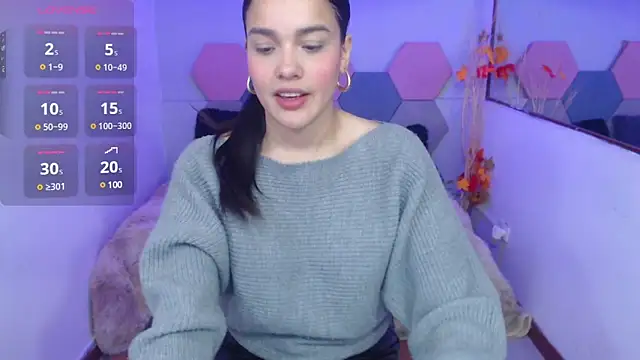 Snapshot of Lana_Pearce chatting on February 27, 12:23 pm Lana Pearce online show from February 27, 12:23 pm
