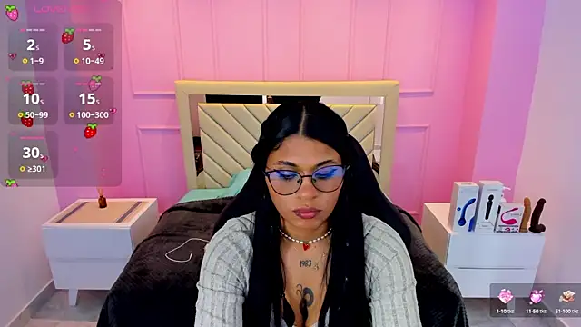 LINDSAY MARIN2 online show from March 12, 7:38 pm