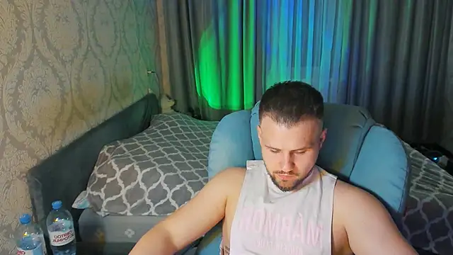 Vladik b online show from March 18, 6:55 pm