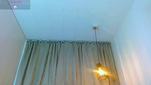 katha Crawford online show from March 7, 6:49 pm