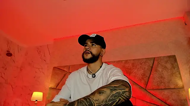 DickGriffith  online show from February 10, 12:48 am