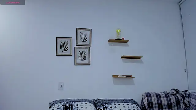 sarita bigbooty  online show from December 4, 10:40 pm