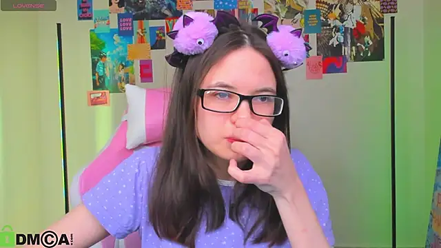 Chio Mio online show from March 11, 1:01 pm