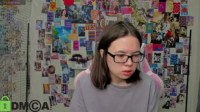 Chio Mio online show from October 24, 2:30 am