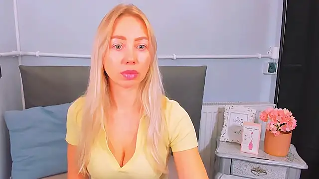 MargaritaRose online show from January 12, 4:23 pm