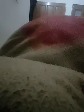 urrubybaby online show from February 15, 4:45 pm