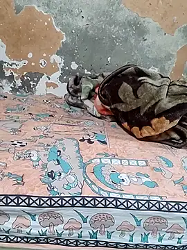 urrubybaby online show from February 22, 8:29 am